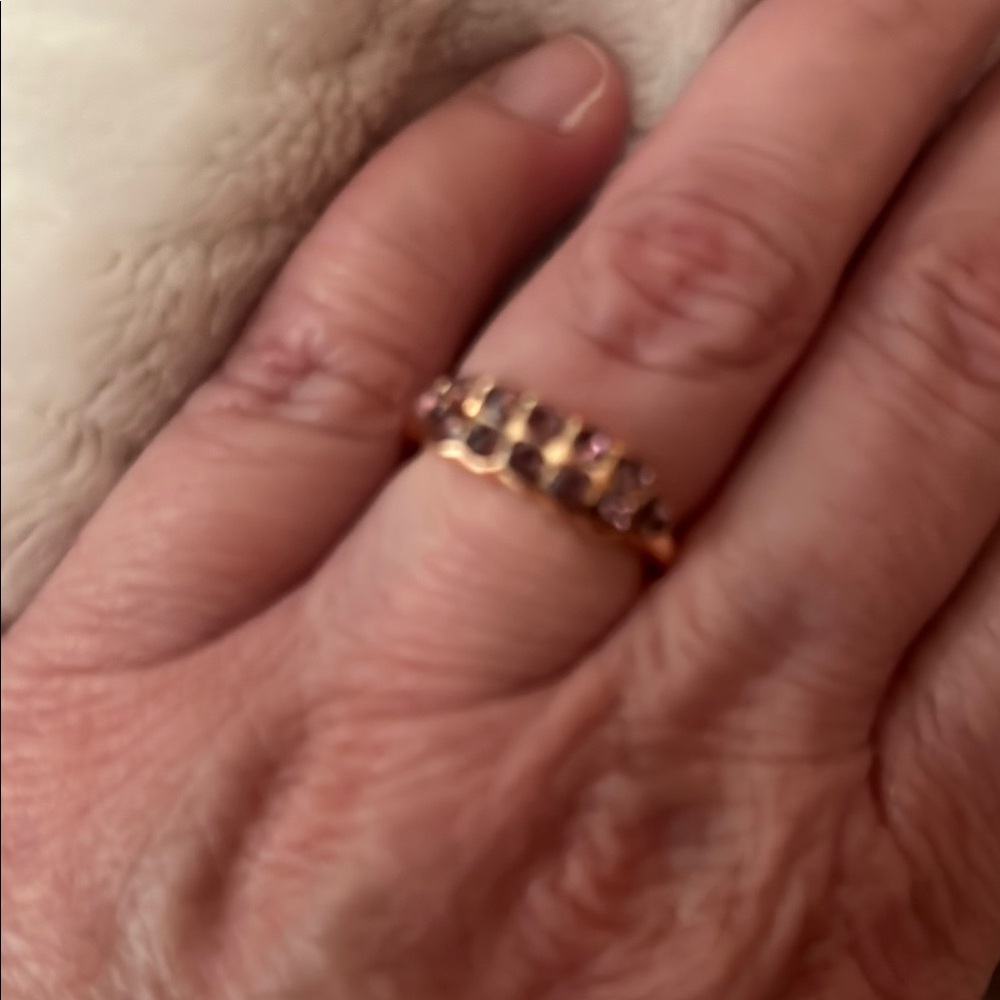Elegant Gold Tone Ring